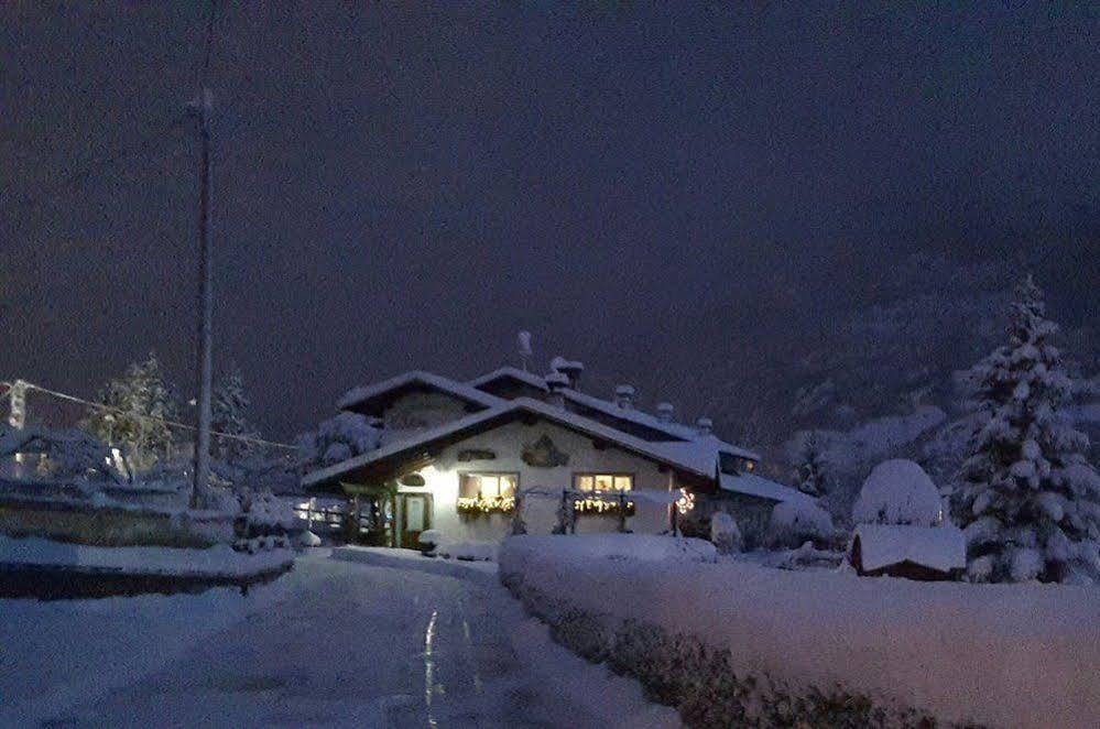 La Roche Hotel Appartments Aosta Exterior photo